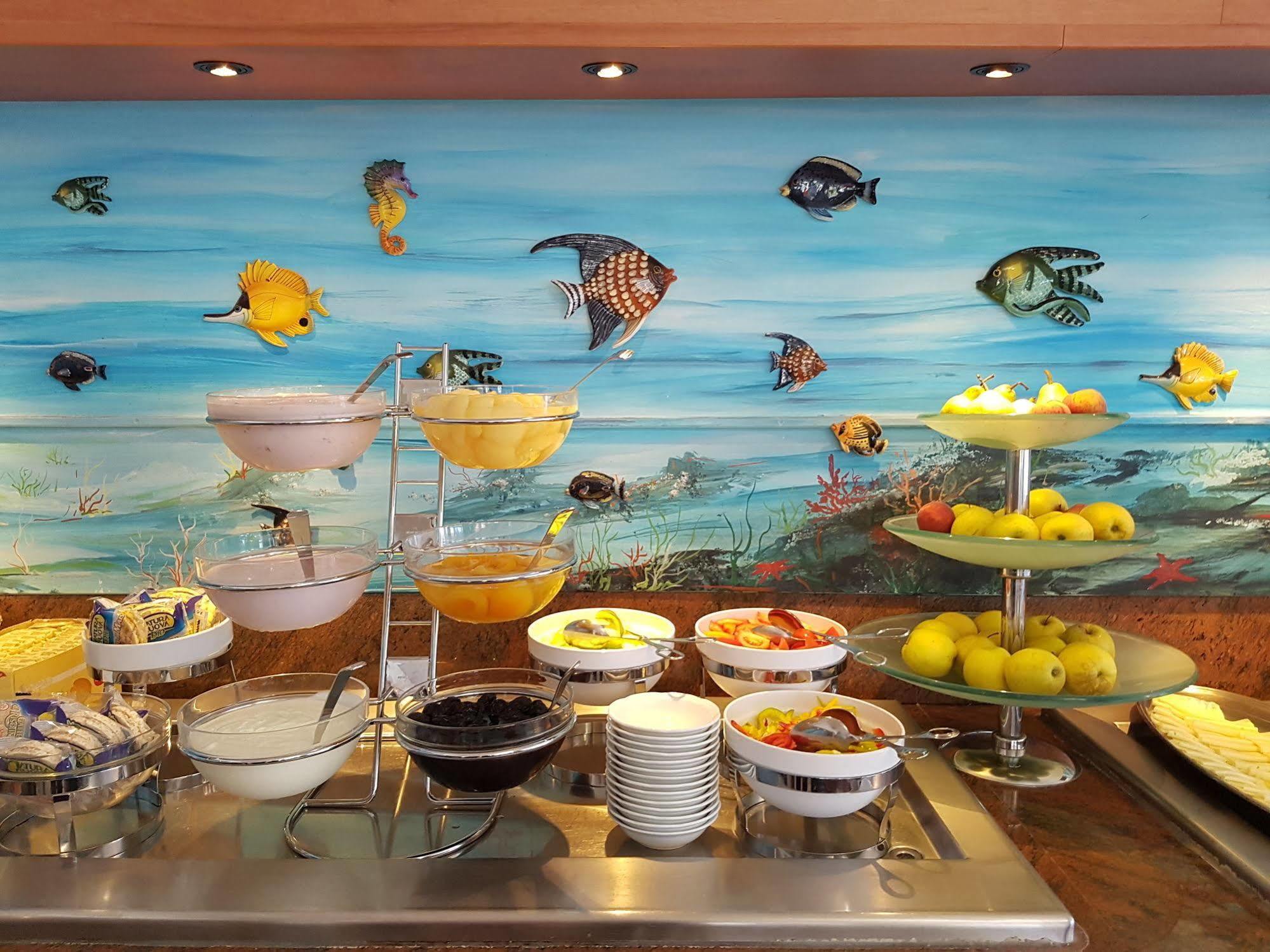 Hotel Vina De Mar Lignano Sabbiadoro Eksteriør bilde