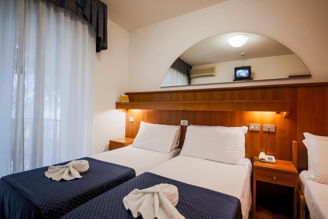 Hotel Vina De Mar Lignano Sabbiadoro Eksteriør bilde