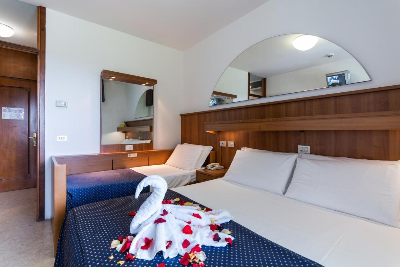 Hotel Vina De Mar Lignano Sabbiadoro Eksteriør bilde