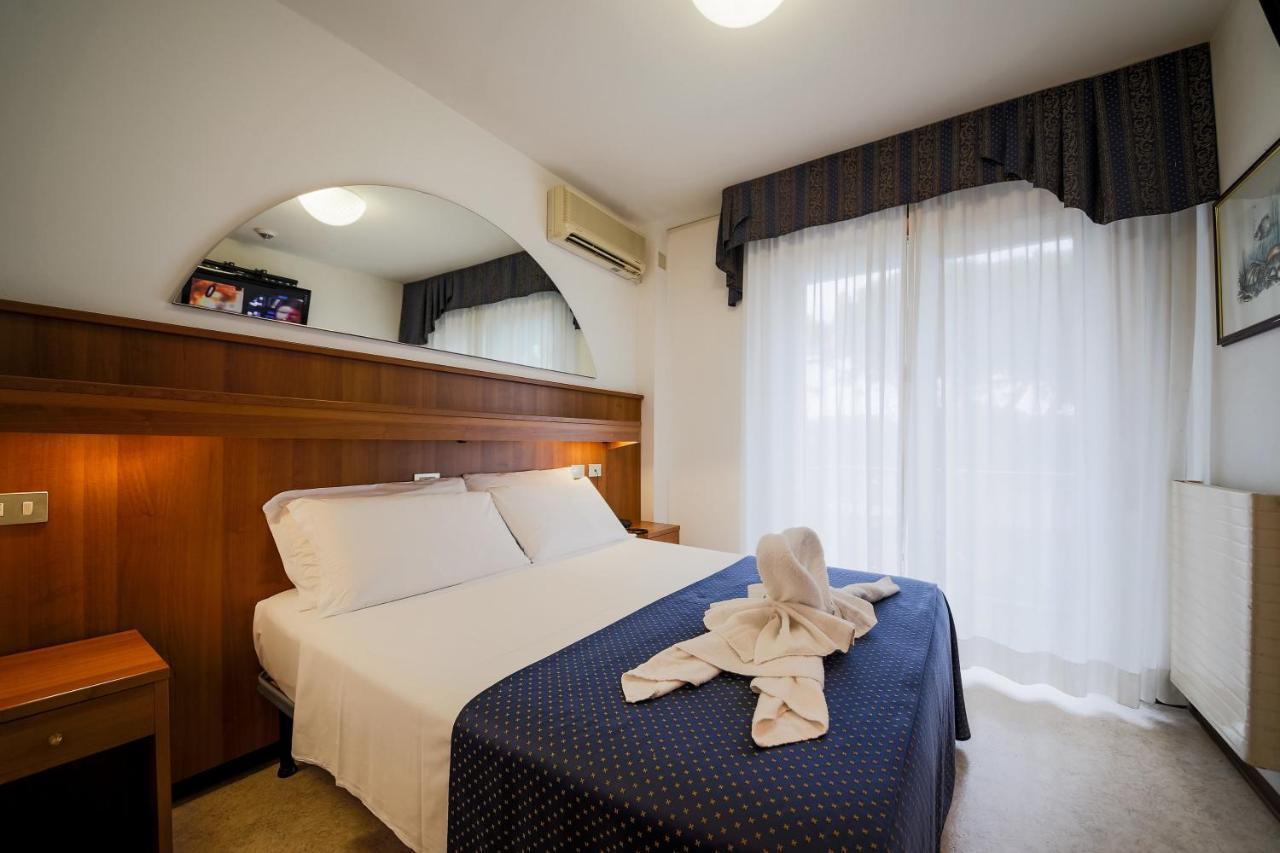 Hotel Vina De Mar Lignano Sabbiadoro Eksteriør bilde