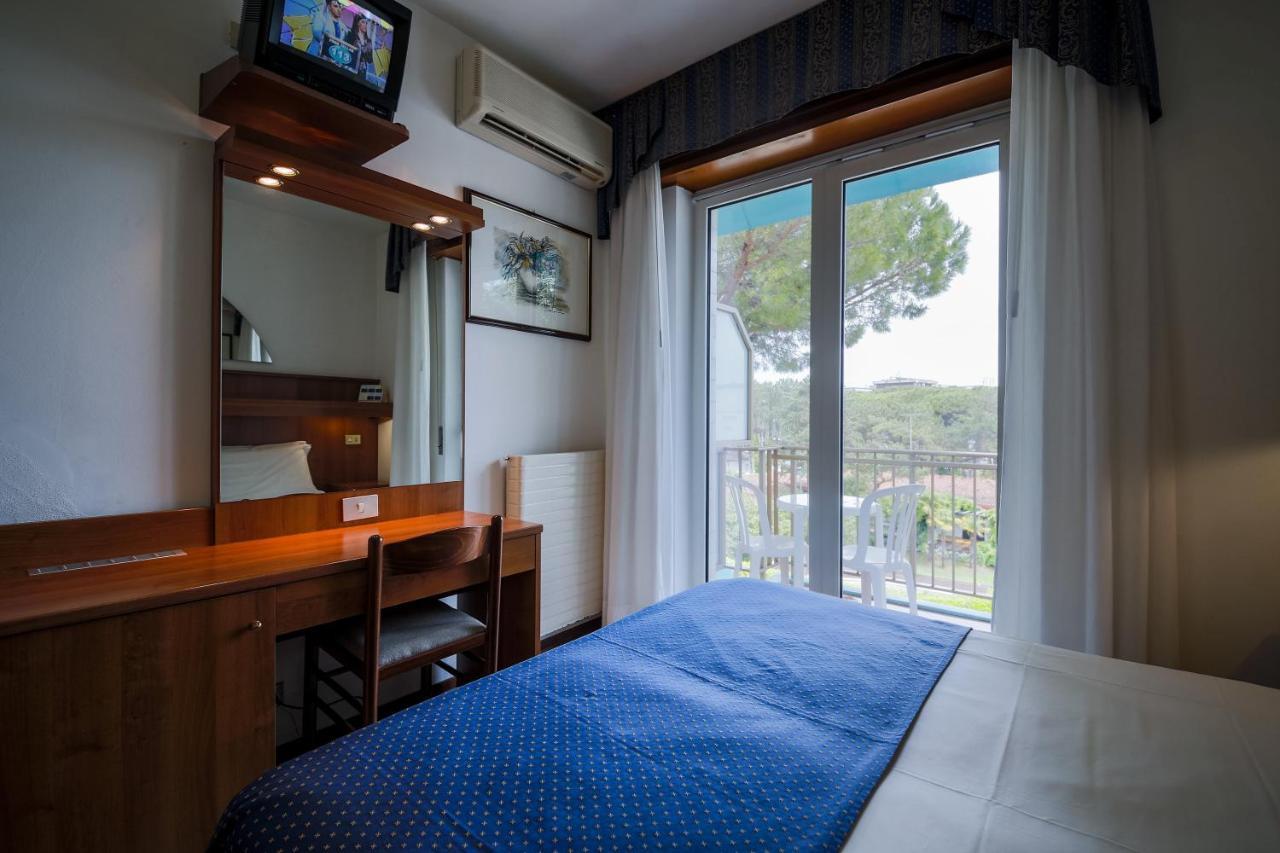 Hotel Vina De Mar Lignano Sabbiadoro Eksteriør bilde