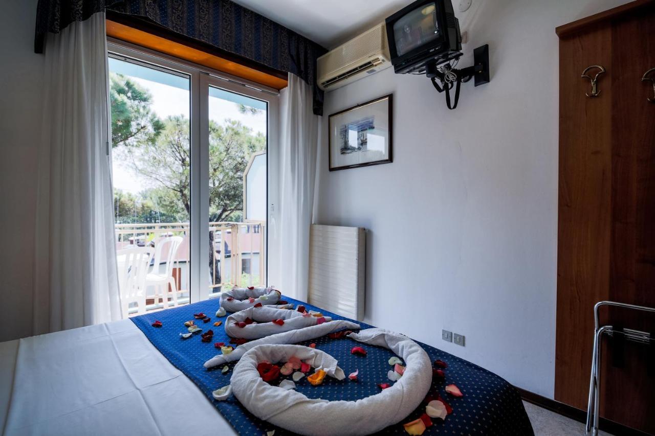 Hotel Vina De Mar Lignano Sabbiadoro Eksteriør bilde